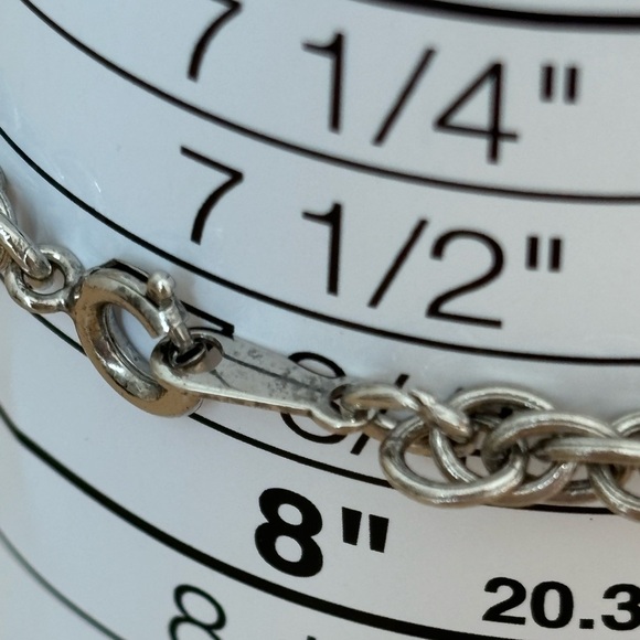 Avon rhinestone bracelet/ twisted silver tone chain/ fits wrist size 7.75 - Picture 4 of 5